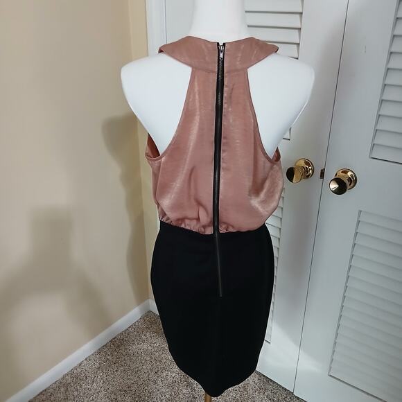 XXI Medium Halter peak-a-boo front Sequin Collar Exposed Zipper Back Dress poly - Picture 7 of 13